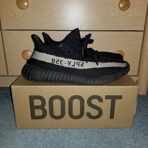 Adidas Yeezy 350 v2 "Oreo"